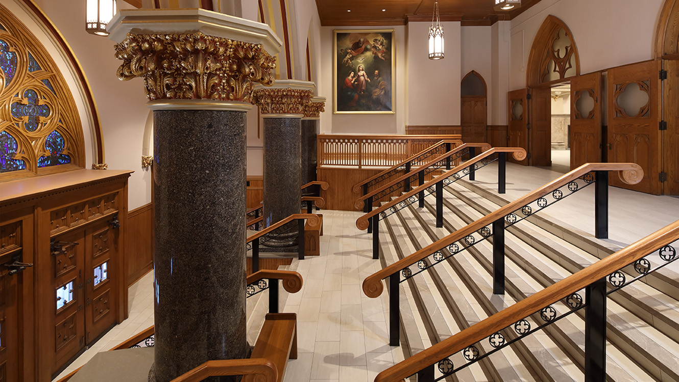 Gesu Narthex Slider Image 1330x750