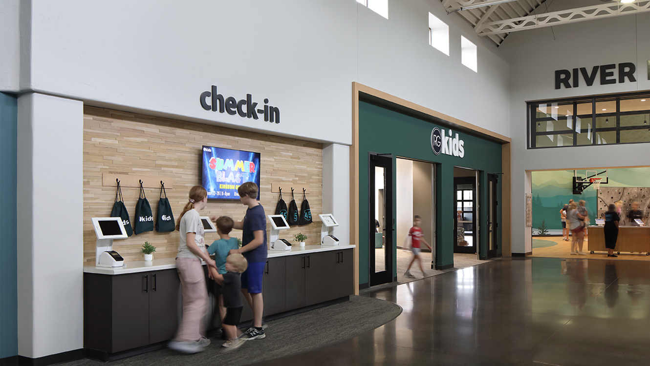 RiverGlen CheckIn Slider 1330x750